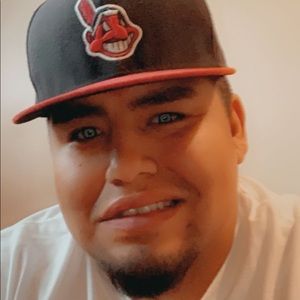 Meet your Posher, Dustin